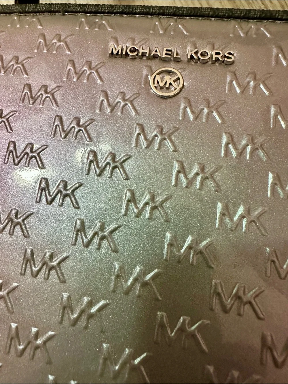Michael Kors Iridescent Tote bag - Picture 12 of 12
